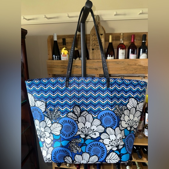 Vera Bradley Handbags - Vera Bradley  Blue Bayou Shoulder Bag in a Vibrant Blue & Black Pattern -NWOT